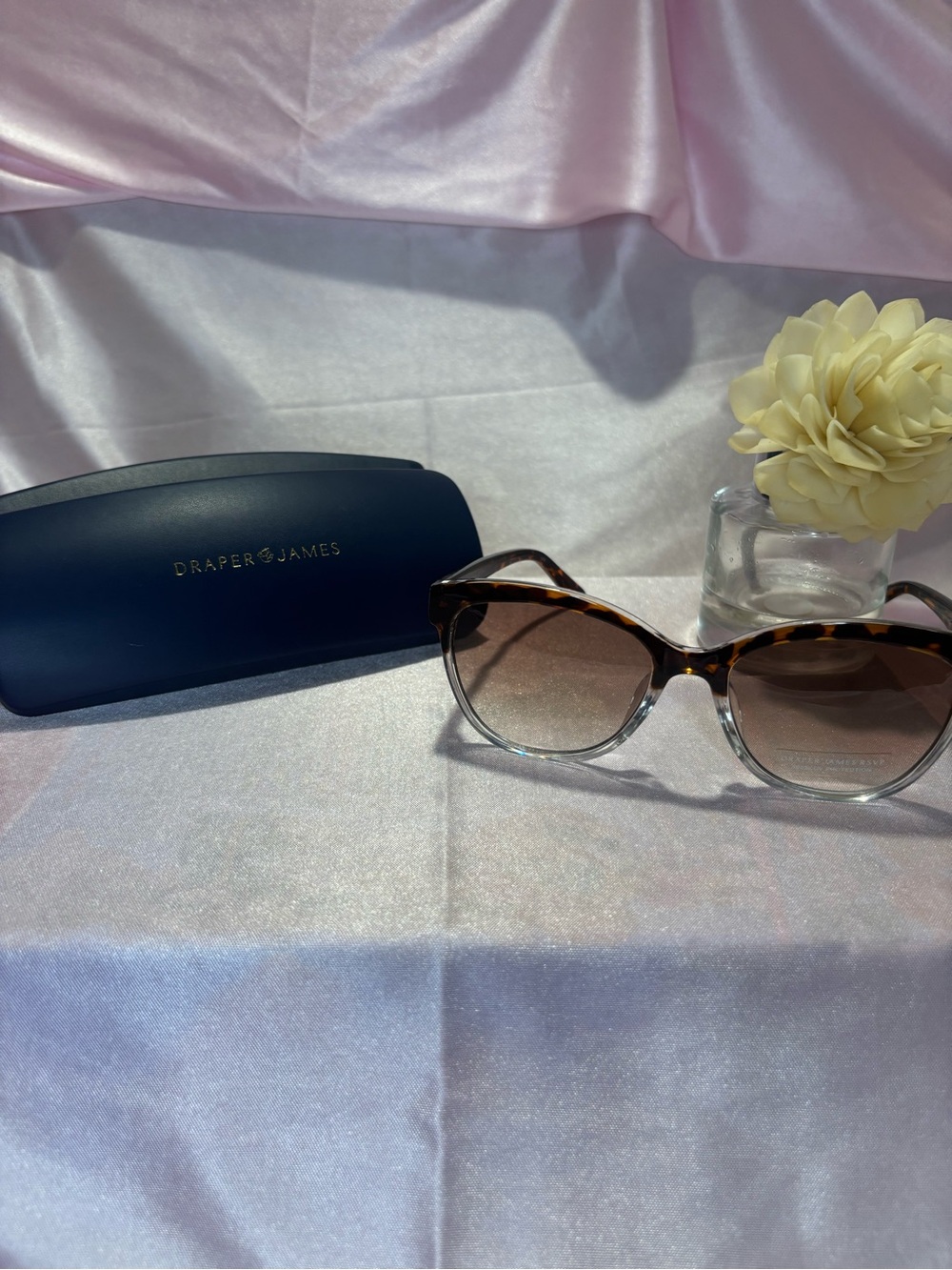 Draper James Tortoiseshell to Clear Gradient Frame Sunglasses